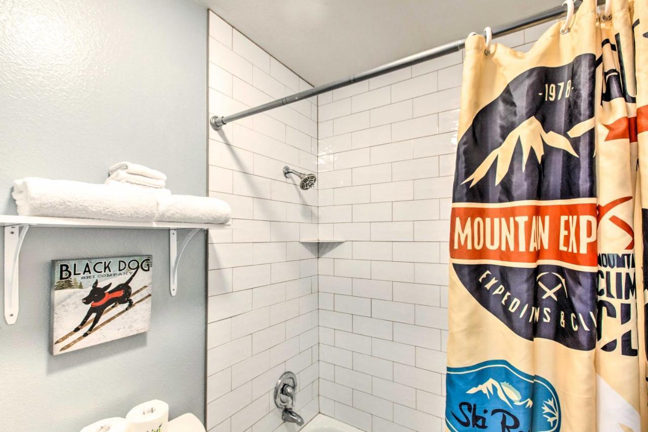Main St Red River Ski Condo With Mountain View! Eksteriør bilde